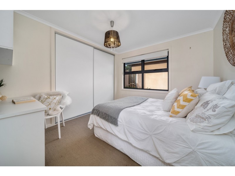 31 Somerville Street, Spence ACT 2615