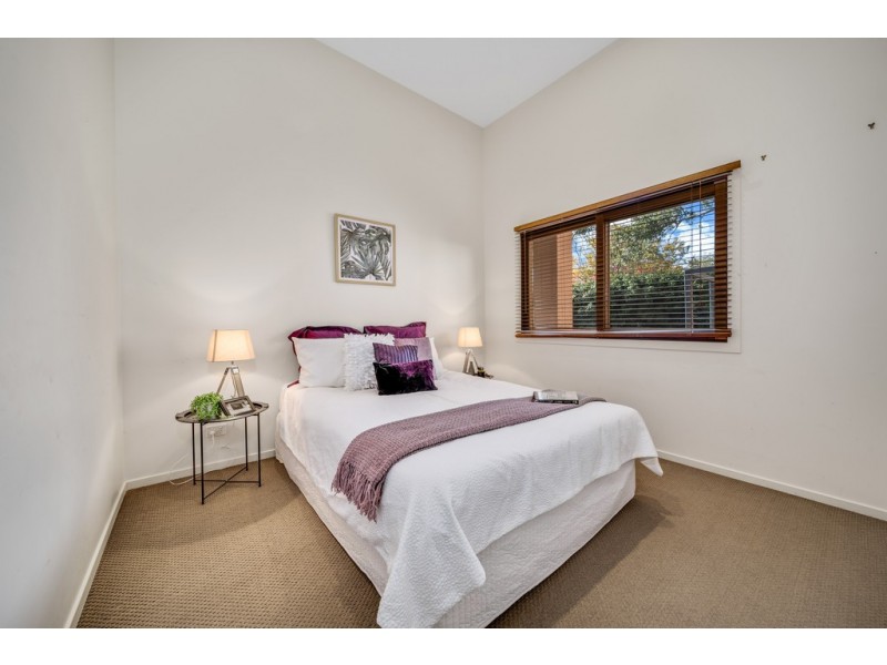 31 Somerville Street, Spence ACT 2615