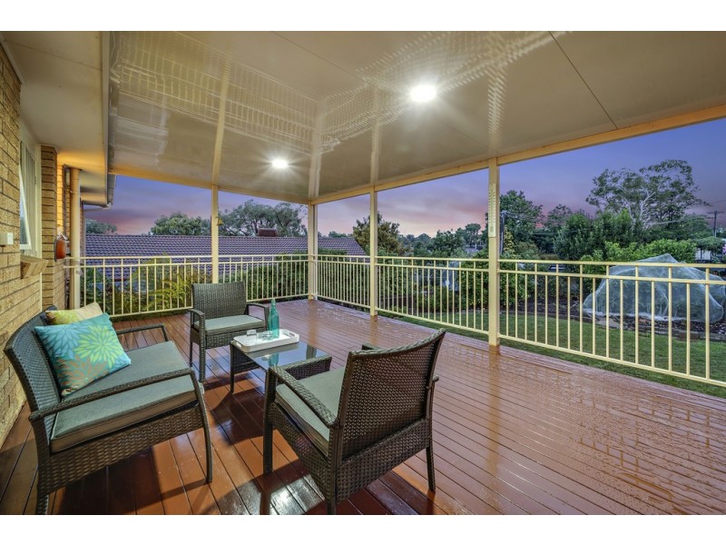 10 Abernethy Street, Weetangera ACT 2614