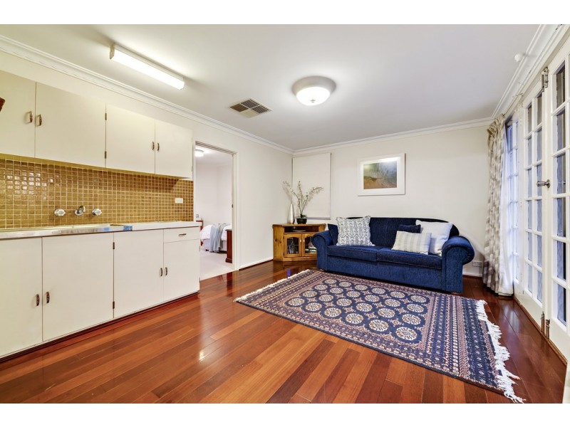 10 Abernethy Street, Weetangera ACT 2614