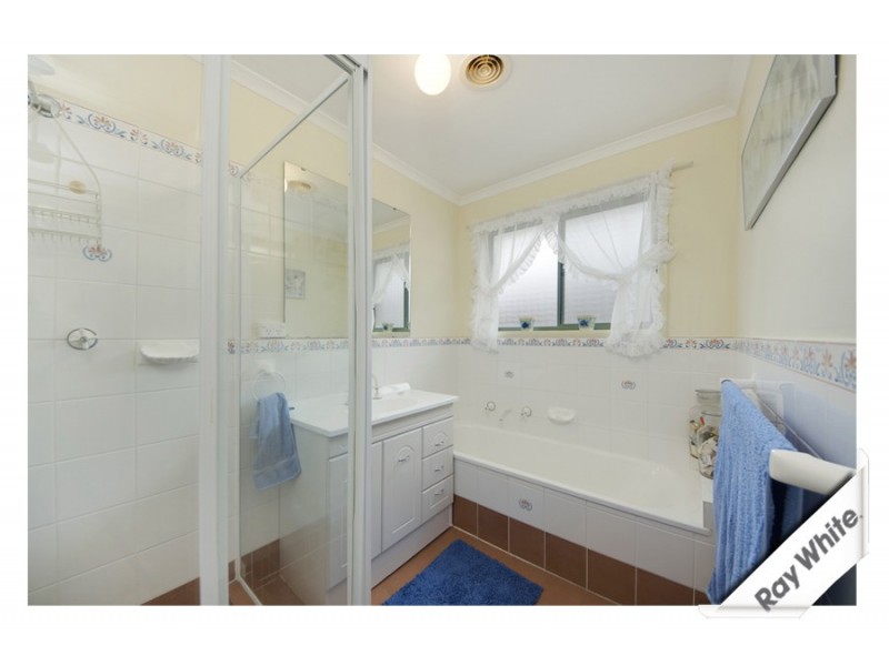8 Bemm Place, Amaroo ACT 2914