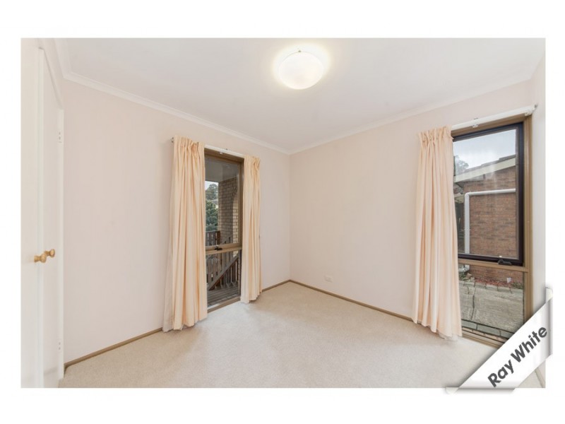 28 Mirrabucca Crescent, Giralang ACT 2617