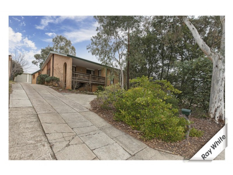 28 Mirrabucca Crescent, Giralang ACT 2617