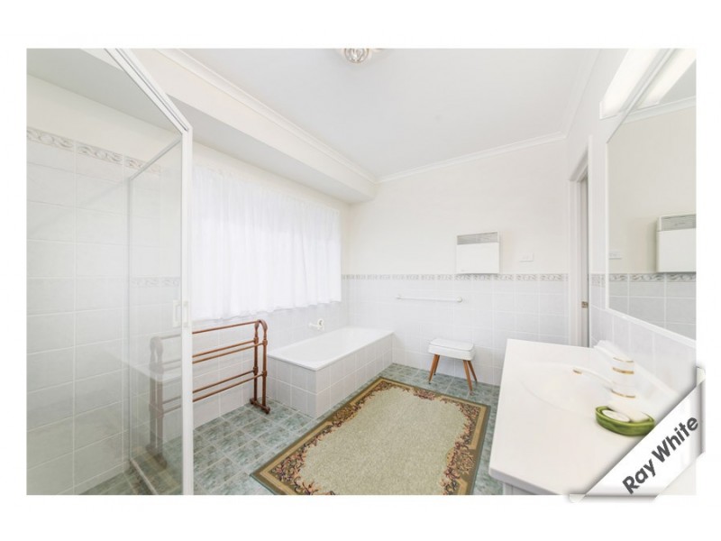 14 Clemenger Street, Nicholls ACT 2913