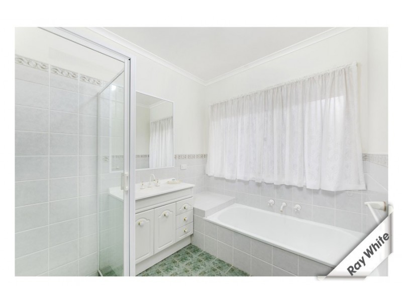 14 Clemenger Street, Nicholls ACT 2913