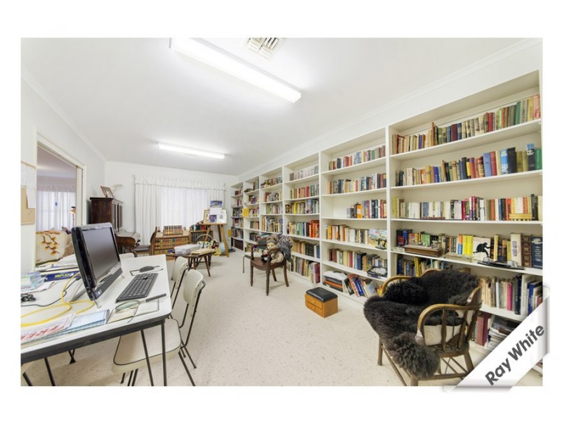 14 Clemenger Street, Nicholls ACT 2913