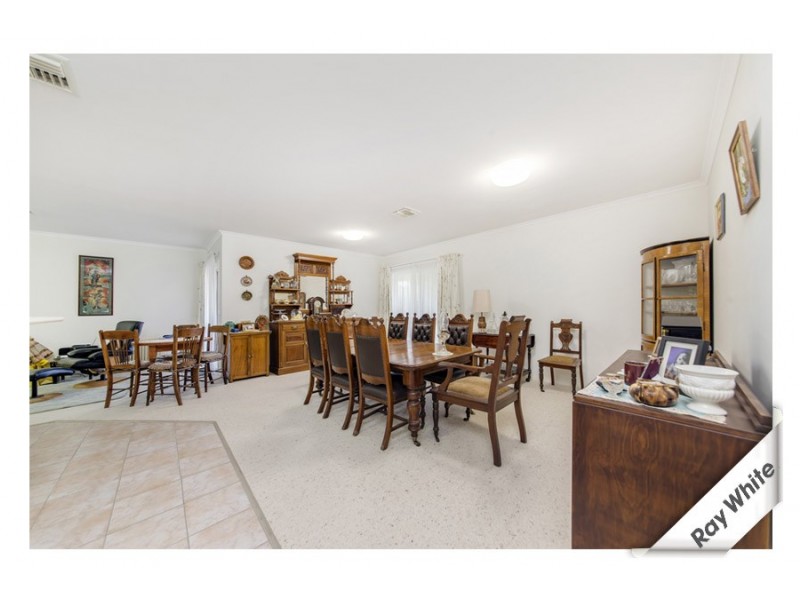 14 Clemenger Street, Nicholls ACT 2913