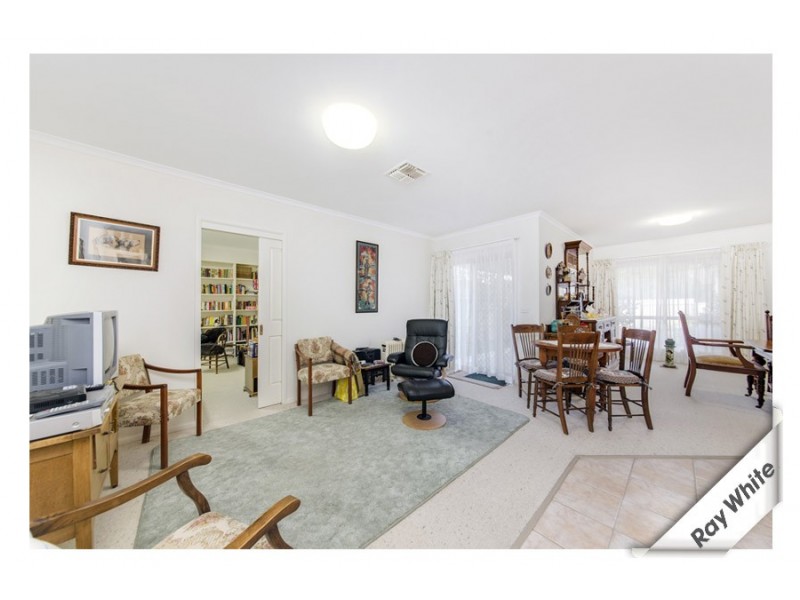 14 Clemenger Street, Nicholls ACT 2913