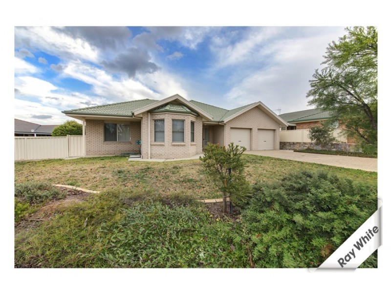 14 Clemenger Street, Nicholls ACT 2913