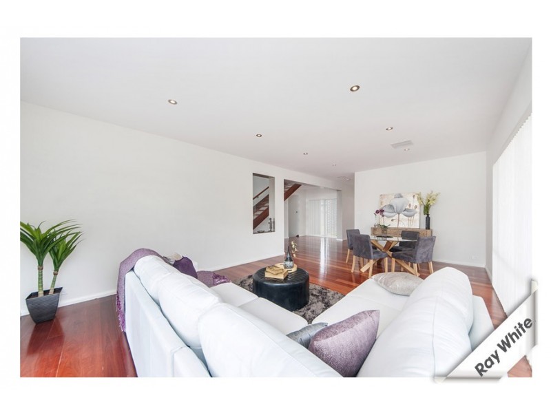 1 Huddy Street, Forde ACT 2914