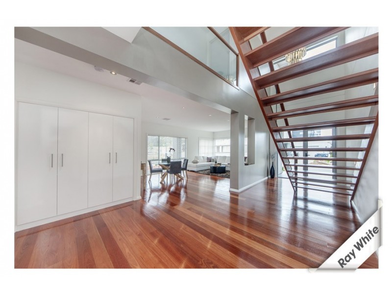 1 Huddy Street, Forde ACT 2914