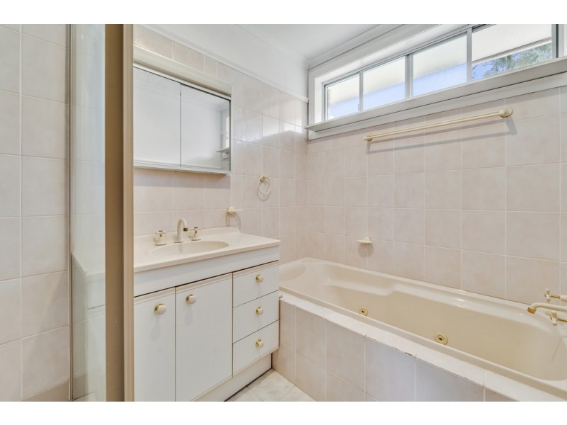209 Copland Drive, Spence ACT 2615