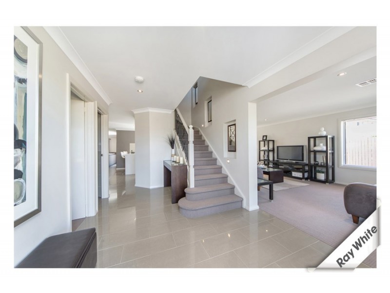 10 Heney Close, Mckellar ACT 2617