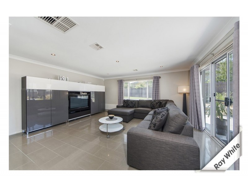 10 Heney Close, Mckellar ACT 2617