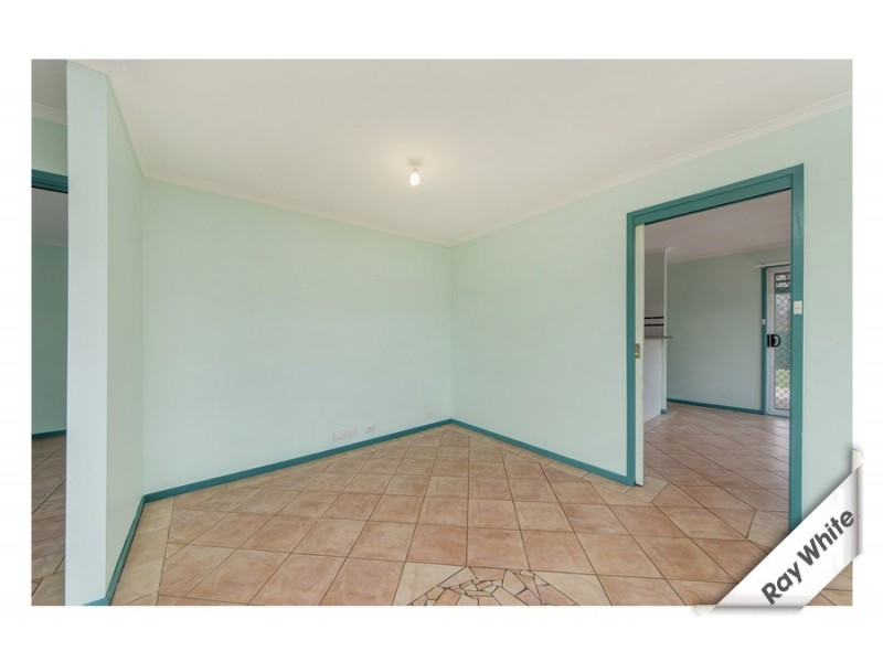 11 Bushby Place, Holt ACT 2615