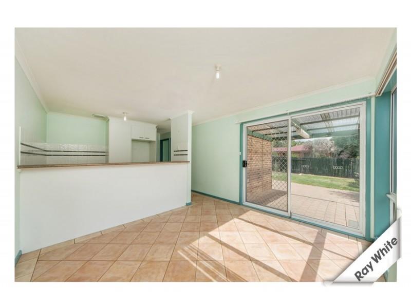 11 Bushby Place, Holt ACT 2615