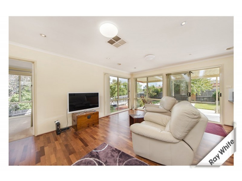 2 Tarrant Crescent, Dunlop ACT 2615