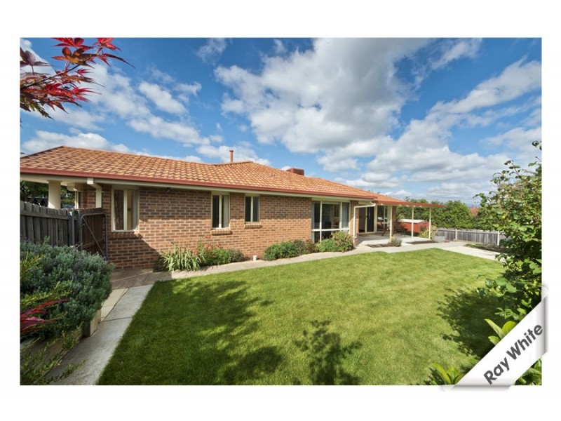 2 Tarrant Crescent, Dunlop ACT 2615