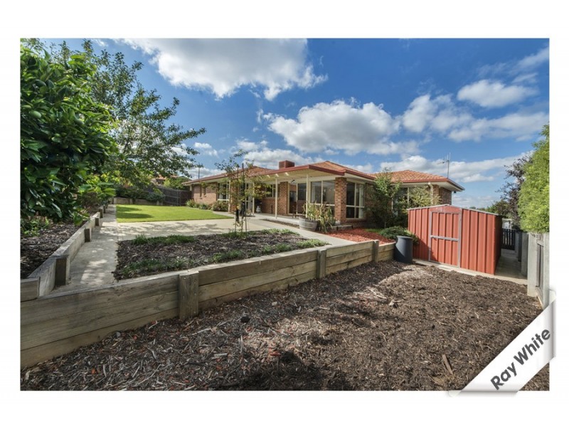 2 Tarrant Crescent, Dunlop ACT 2615