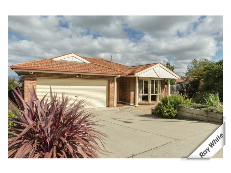 2 Tarrant Crescent, Dunlop ACT 2615