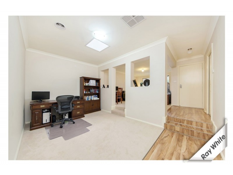 8 Lind Close, Fraser ACT 2615