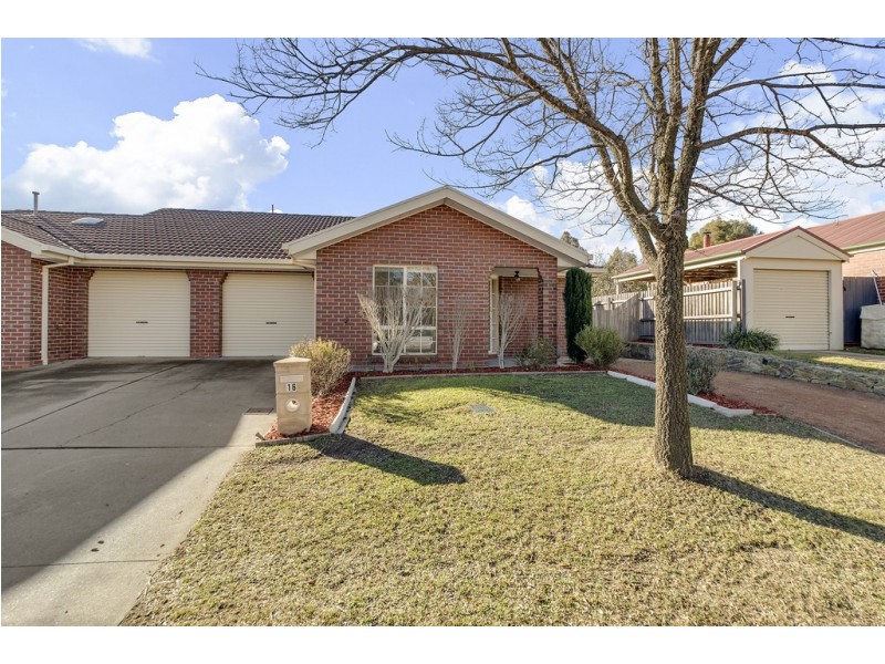 16 Riley Close, Ngunnawal ACT 2913