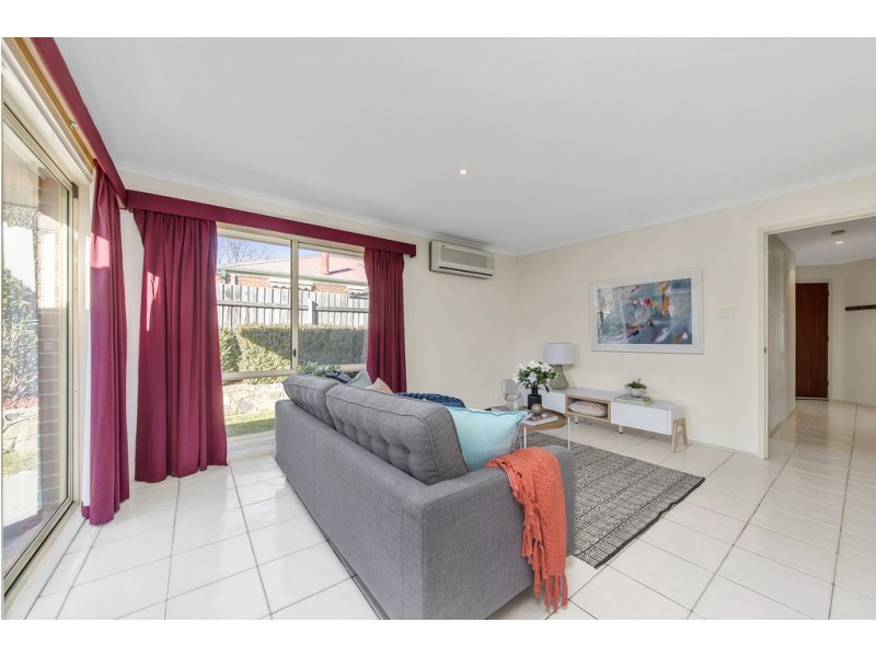 16 Riley Close, Ngunnawal ACT 2913