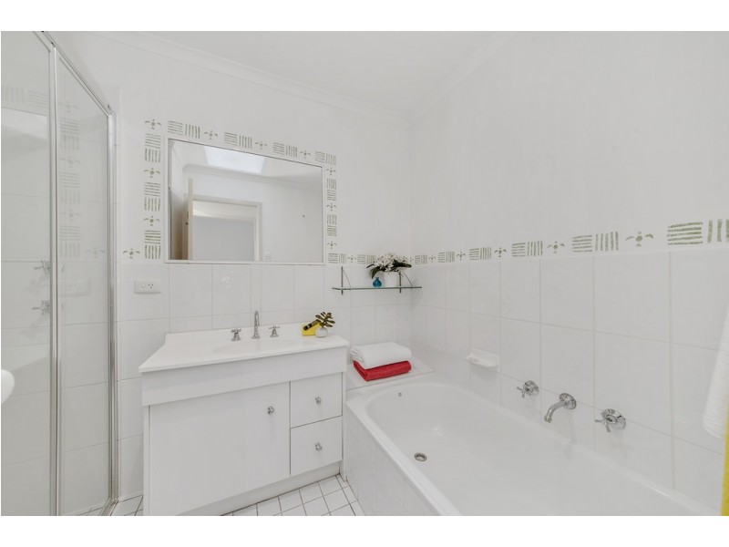 16 Riley Close, Ngunnawal ACT 2913