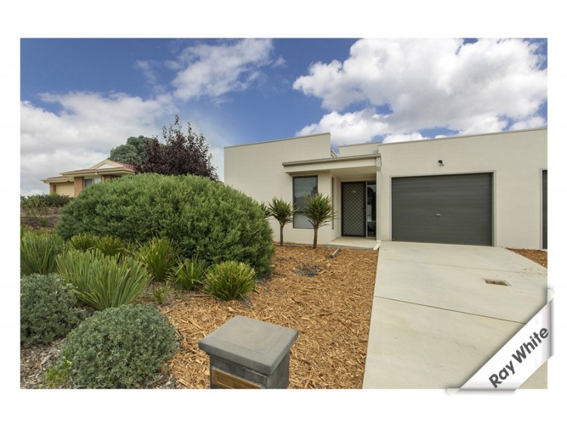 15 Eric De Salis Street, Macgregor ACT 2615
