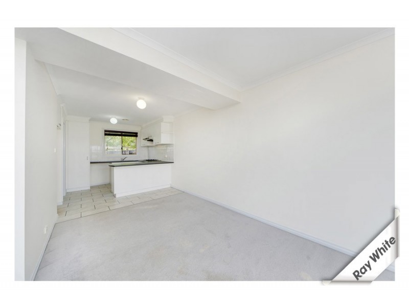 8/51 Sandover Circuit, Amaroo ACT 2914