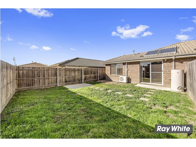 6 Herring Place, Macgregor ACT 2615