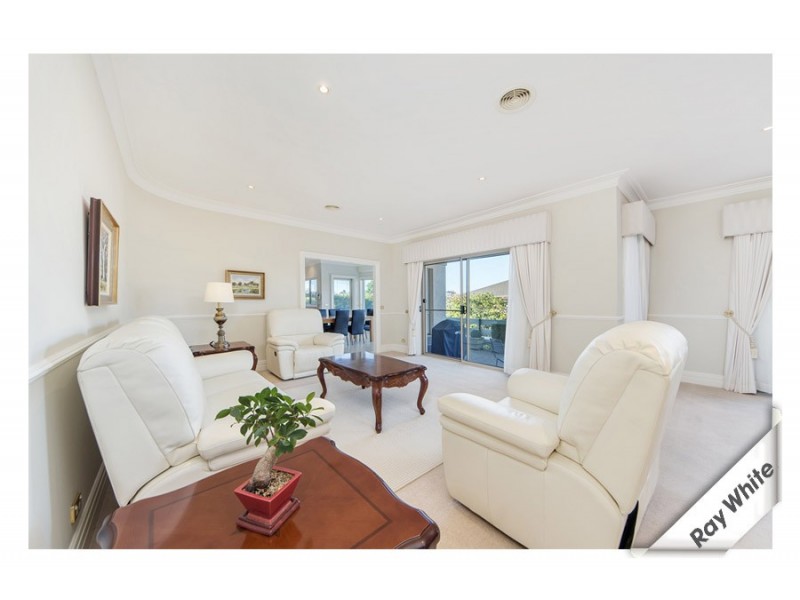 8 McAuliffe Court, Nicholls ACT 2913