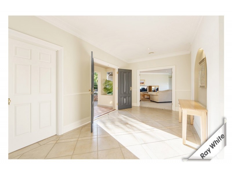 8 McAuliffe Court, Nicholls ACT 2913