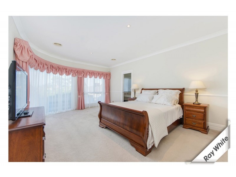 8 McAuliffe Court, Nicholls ACT 2913