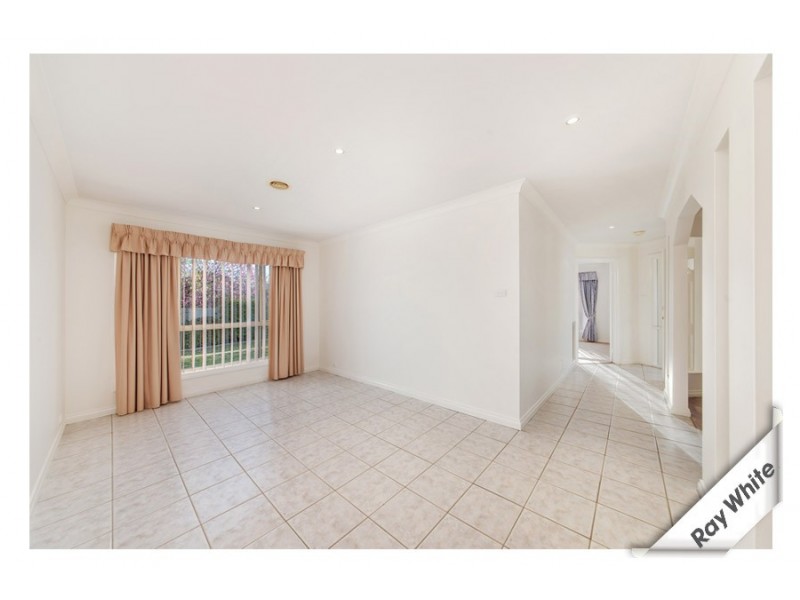 12 McClelland Ave, Nicholls ACT 2913