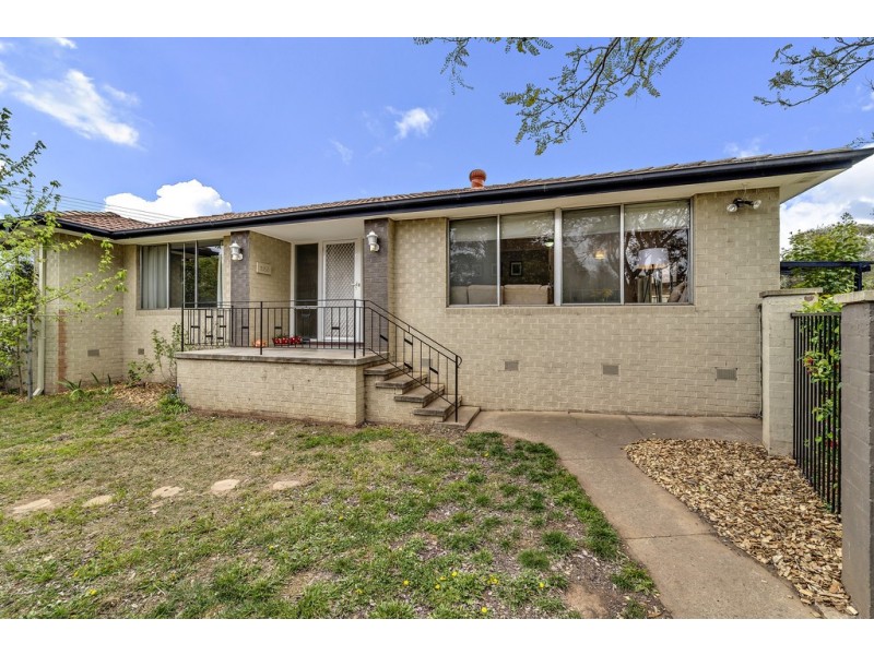 329 Southern Cross Drive, Holt ACT 2615
