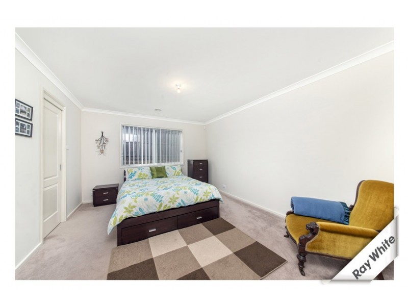 15 Ellinor Walker Street, Franklin ACT 2913