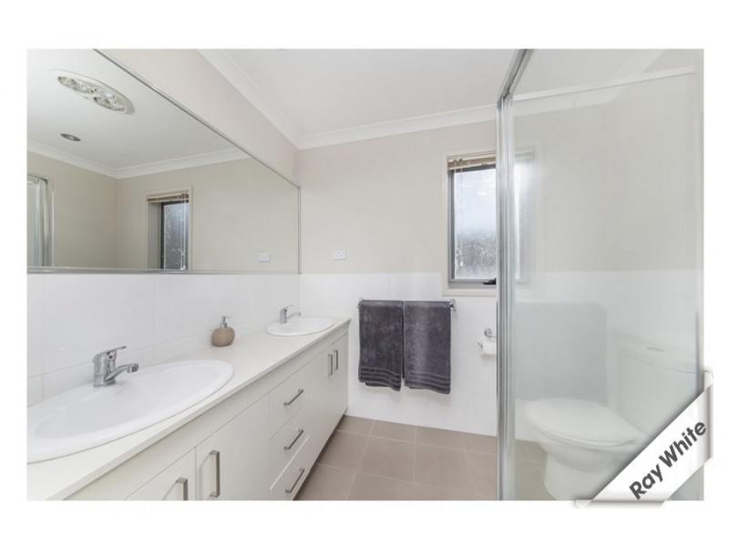 15 Ellinor Walker Street, Franklin ACT 2913