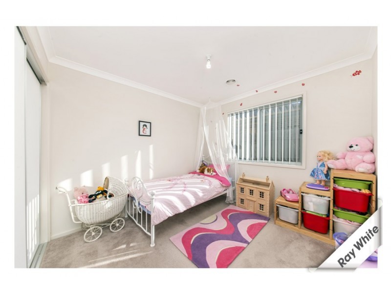 15 Ellinor Walker Street, Franklin ACT 2913