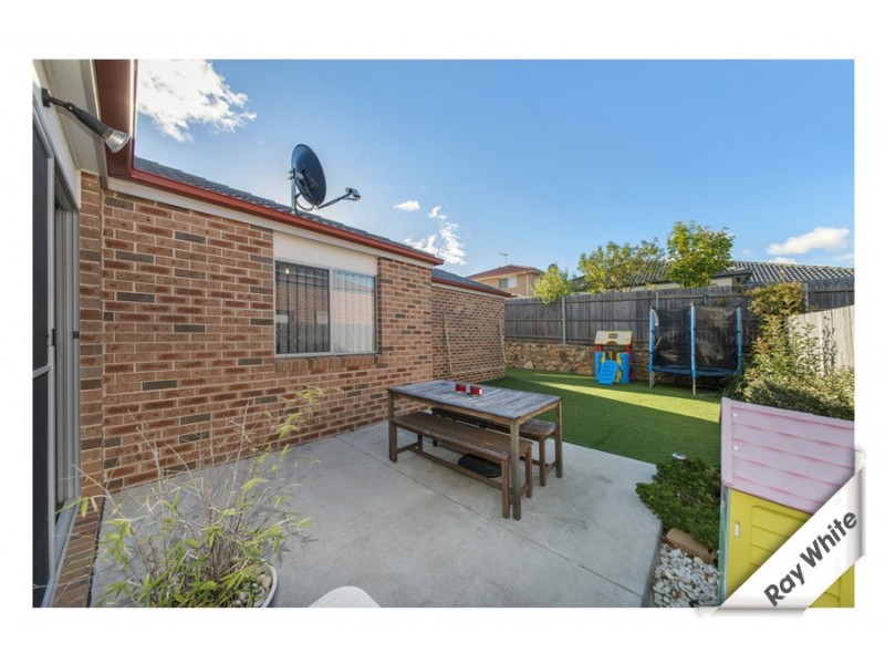 15 Ellinor Walker Street, Franklin ACT 2913