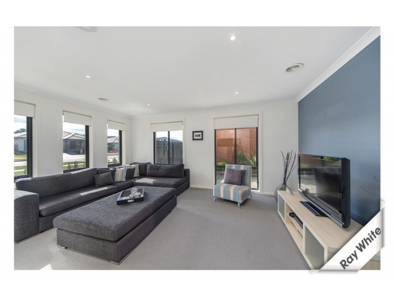74 Overall Avenue, Casey ACT 2913