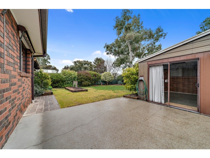87 Barnard Circuit, Florey ACT 2615