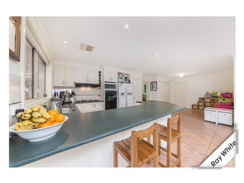 8 Seaborn Place, Nicholls ACT 2913