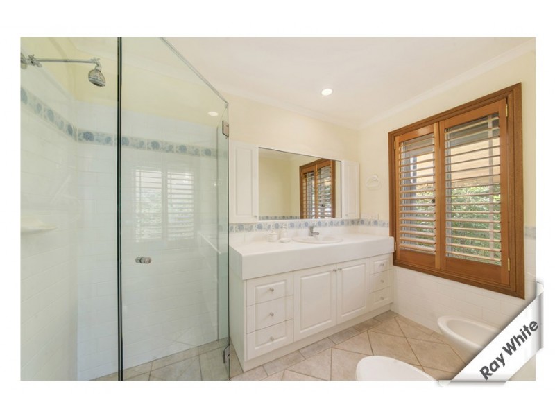 2 Whiteside Court, Nicholls ACT 2913