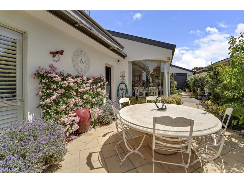 13 Weetman Place, Nicholls ACT 2913