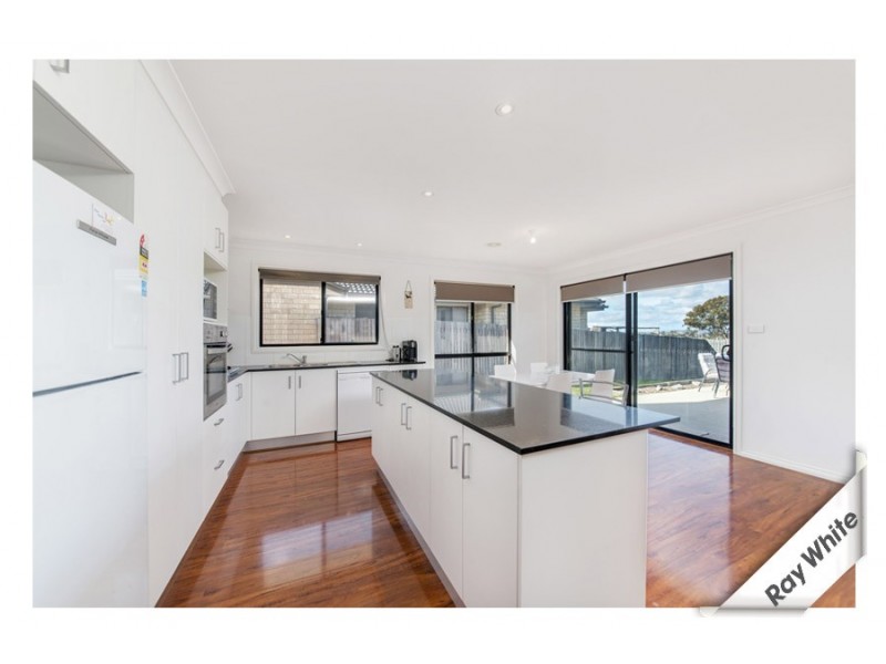 76 Overall Avenue, Casey ACT 2913