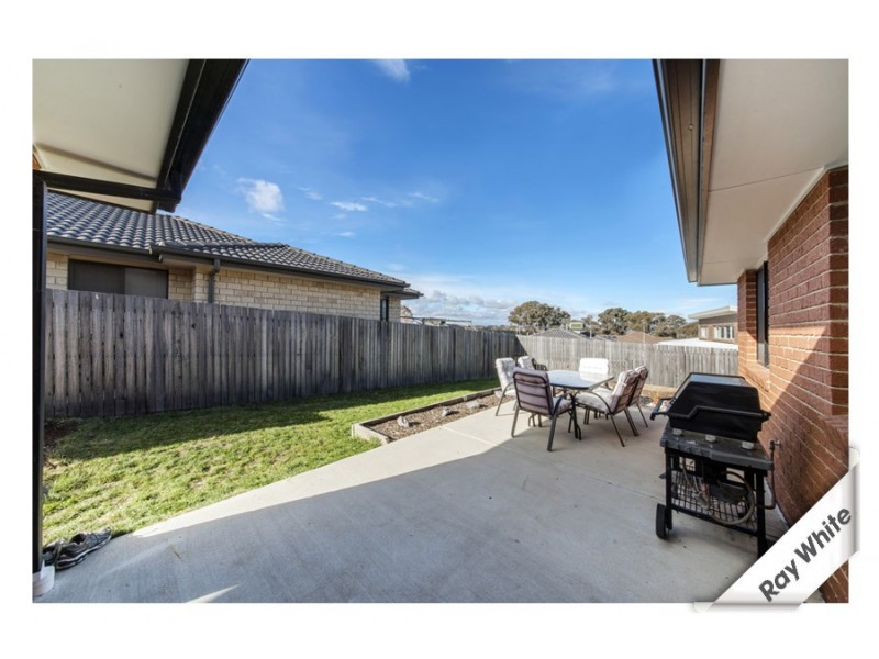76 Overall Avenue, Casey ACT 2913