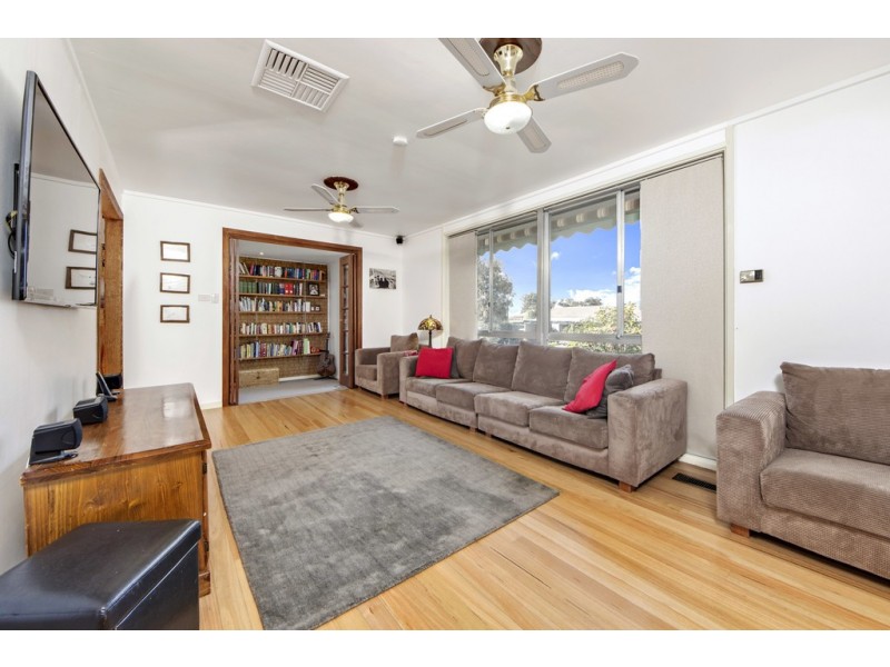 19 Cawthorn Crescent, Evatt ACT 2617