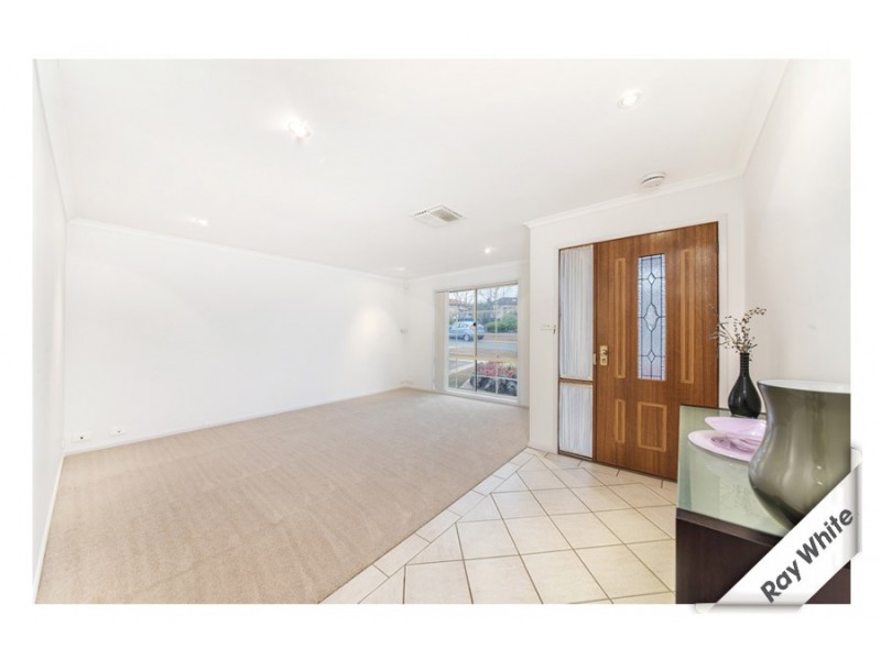 6 Tarrant Crescent, Dunlop ACT 2615