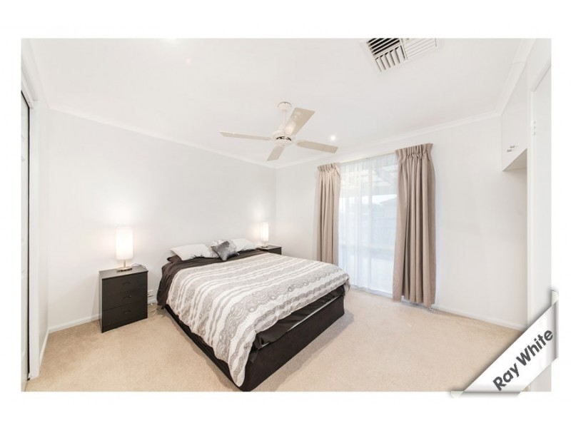 6 Tarrant Crescent, Dunlop ACT 2615